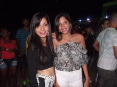 Oktober 10 Anos